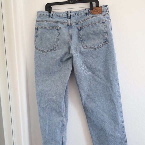 Vintage Mom Jeans - Picture 2 of 4